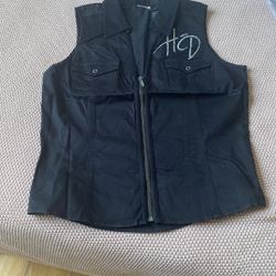Woman’s Harley Davidson Black Best Zip Up