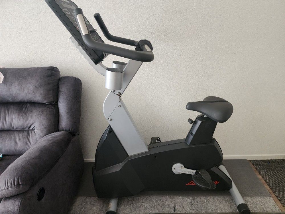 Indoor Cycling Exercise Bike – Great for Home or Gym