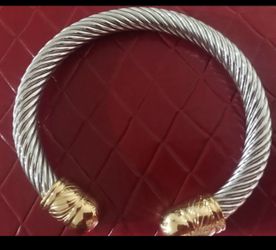 Stainless steel bracelet