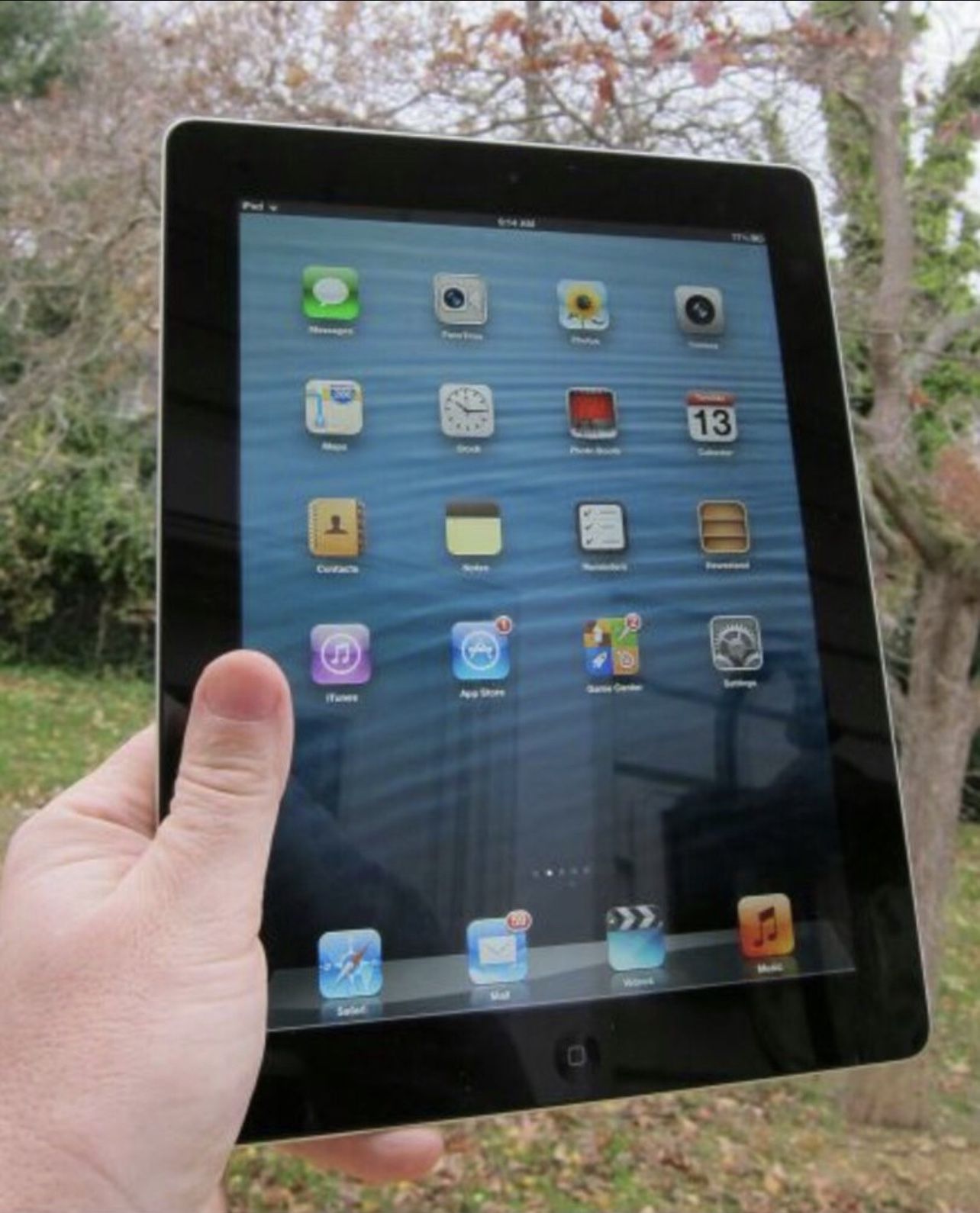 APPLE IPAD AIR 2 MGTX2LL/A | 9.7" 128GB WIFI SPACE GRAY FREE 40 DOLLARS 💵 CASE