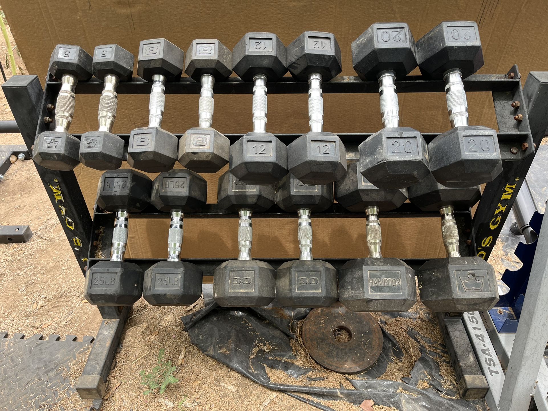 5-50lb Hex Rubber Dumbbell Set With rack 300lbs