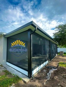 Custom Pergolas, Patio Covers, Decks, Screen Enclosures