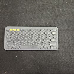 Keyboard - Logitech Wireless 