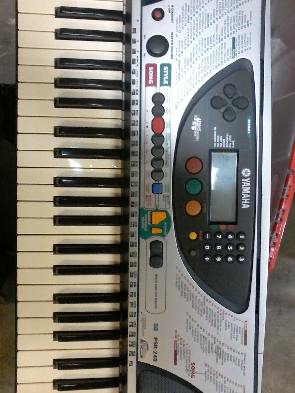 Yamaha psr 2024 240 keyboard