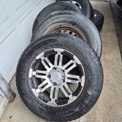 6 Lug 2013 Toyota Tundra Wheels