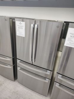 $1099.5 (LIMITED TIME OFFER: 50% OFF FRENCH 4 DOORS) GE Profile French 4 Door