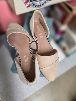 Tom's Slip On Ballet Style Shoe