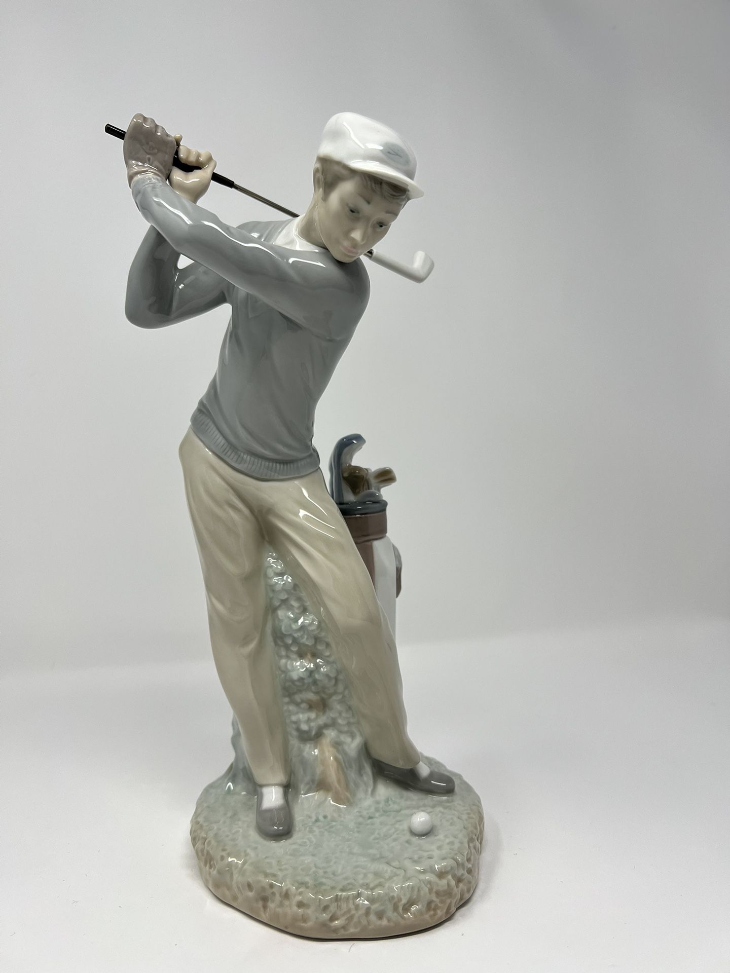 LLADRO Golfer #4824