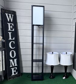 Hobby Lobby Welcome Sign/ 2 Lamps