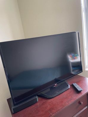 LG Tv 42in And Tv Stand For Sale 