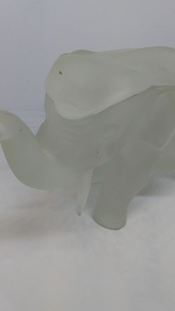 VINTAGE CLEAR FROSTED GLASS ELEPHANT