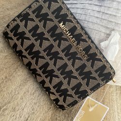 Authentic Michael Kors Wallet