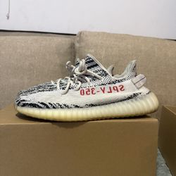 Adidas Yeezy Boost 350 V2Zebra