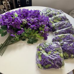 Beautiful Purple Flowers For Decorations
