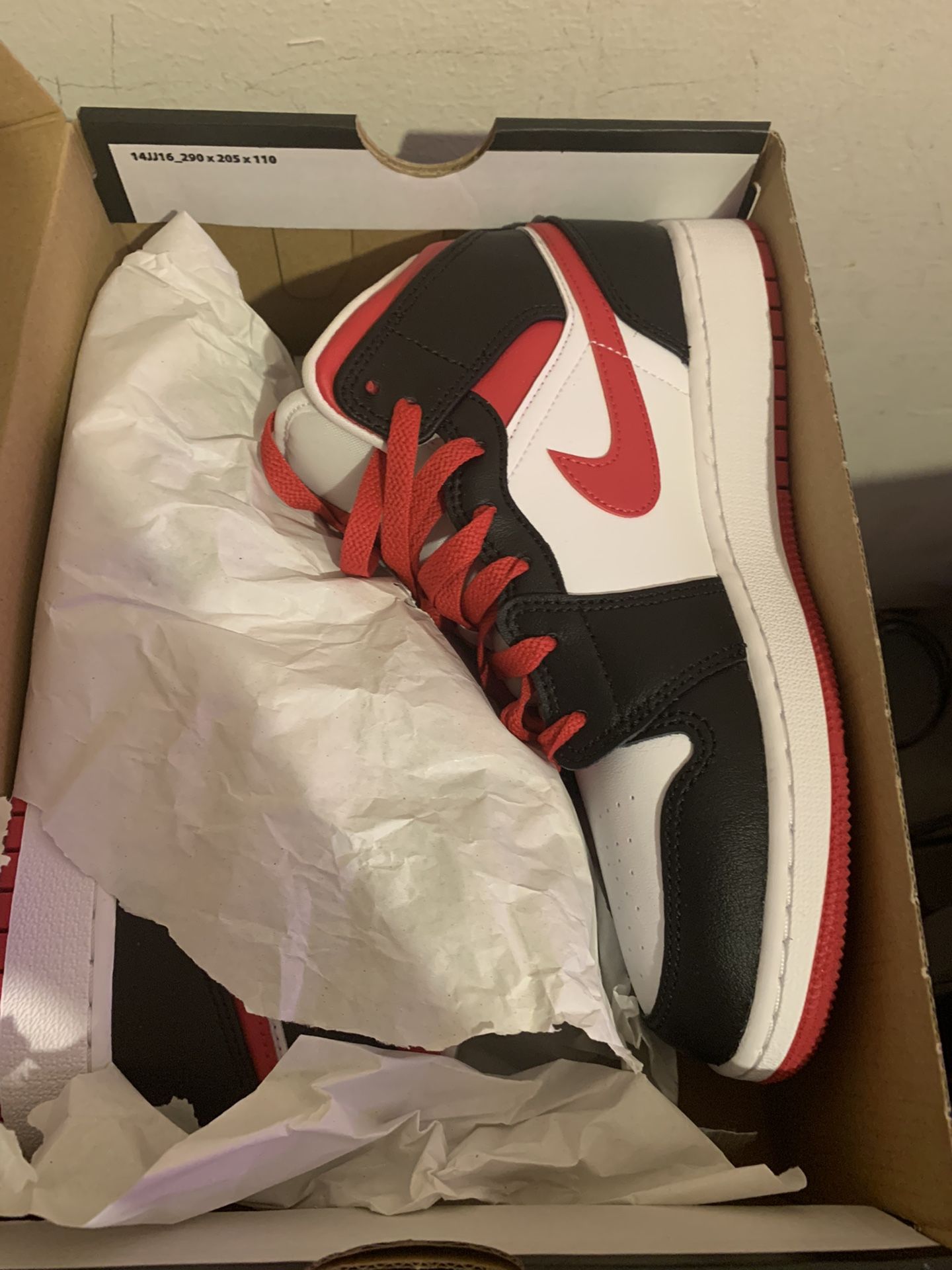 jordan 1 size 5.5y