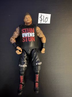 WWE elite Kevin Owens