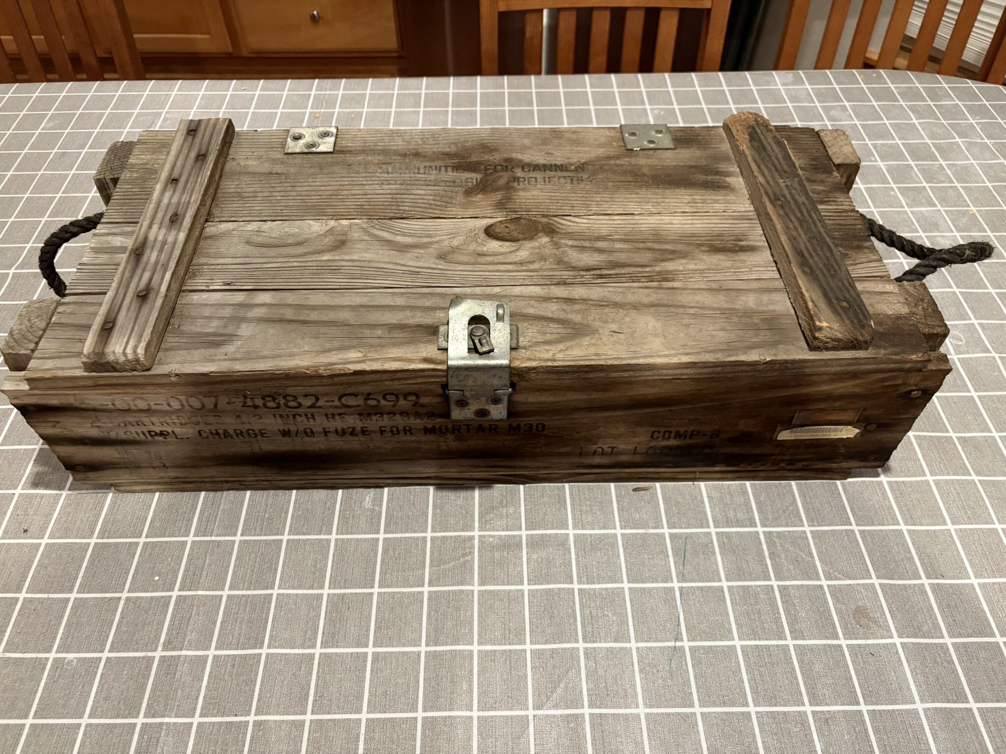 US MILITARY CRATE