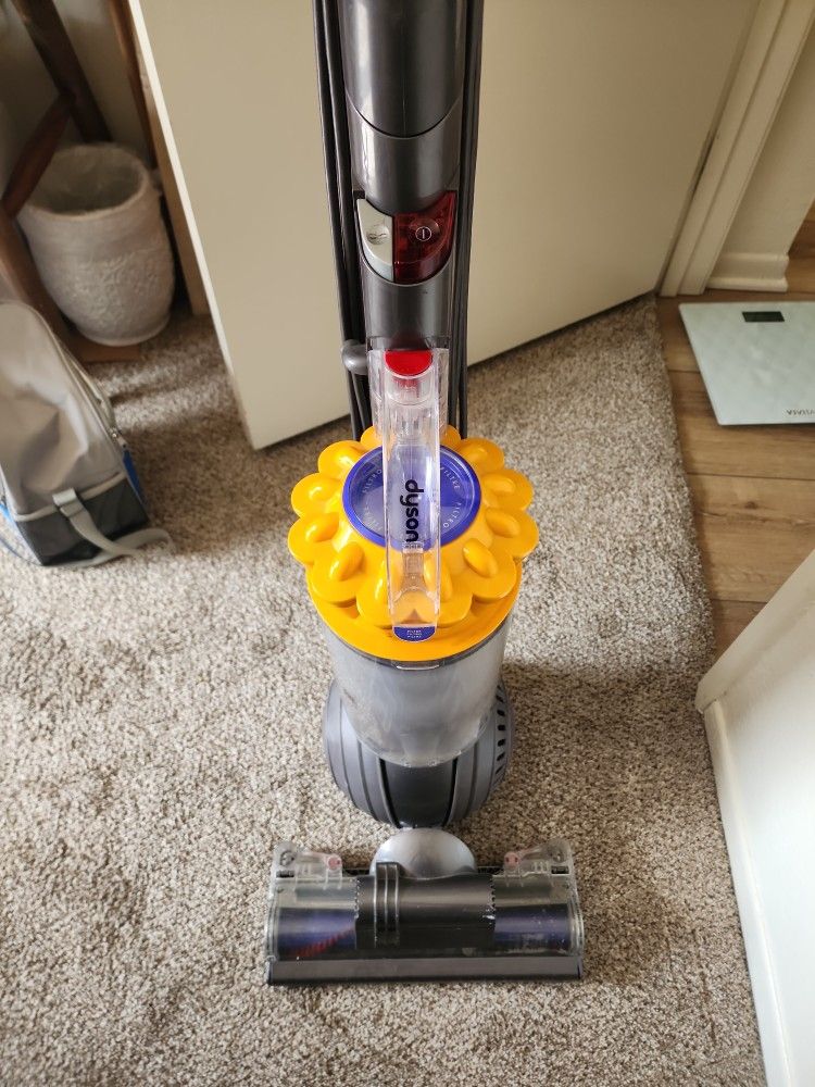 Dyson Vacuum