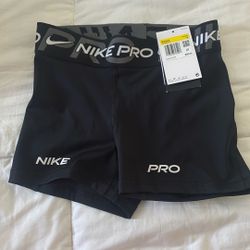 Nike Pro Training Shorts Women New