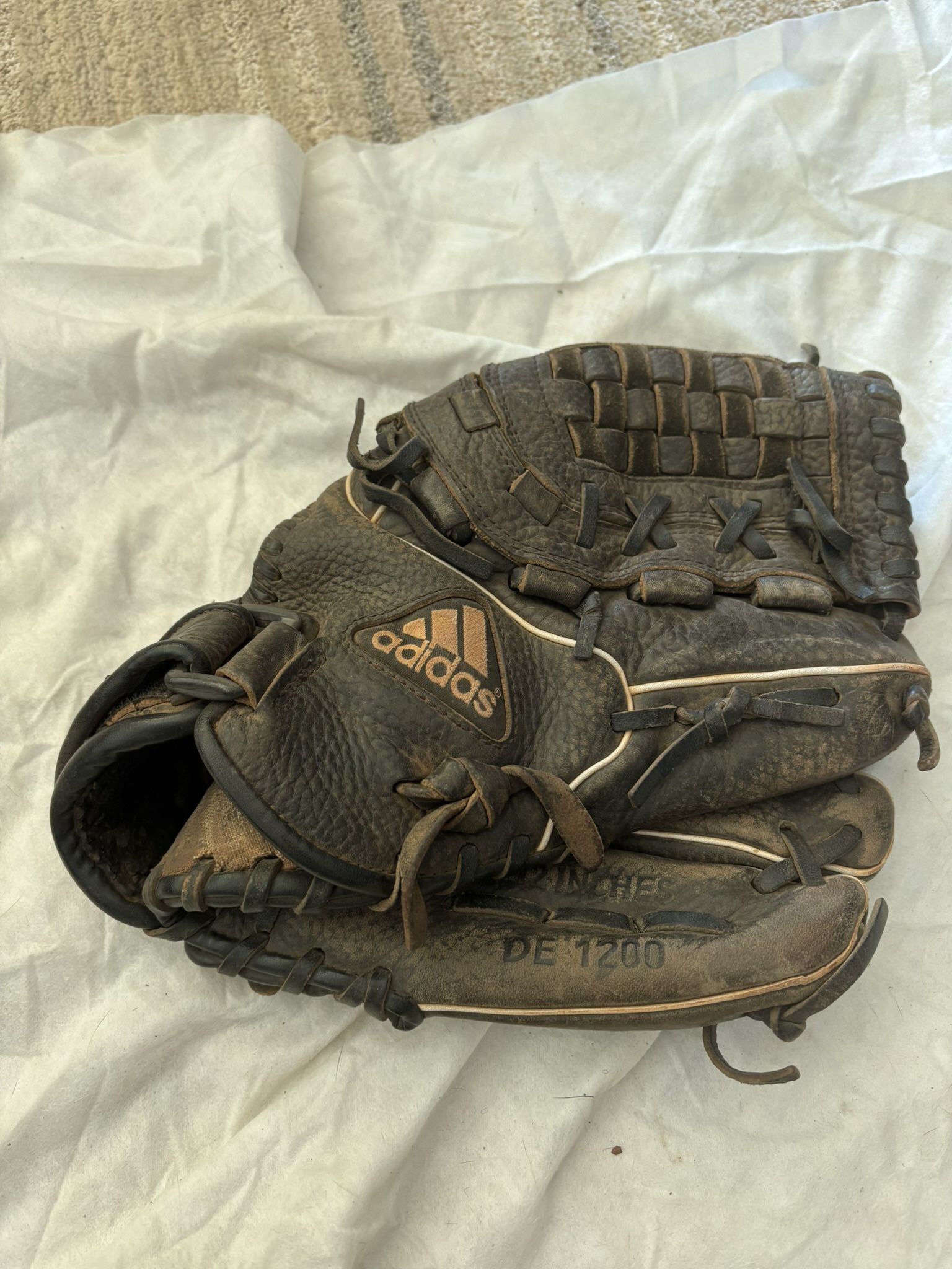 Adidas Baseball Glove