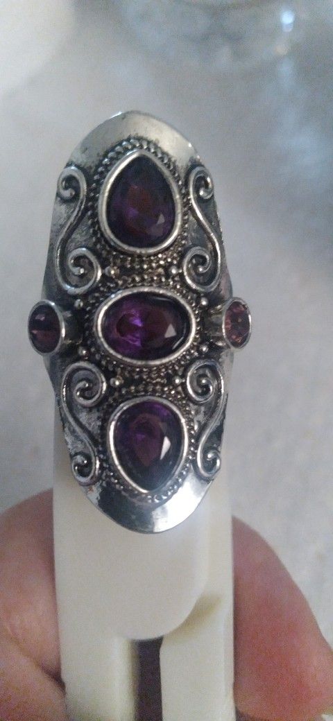 Women Beautiful Ring