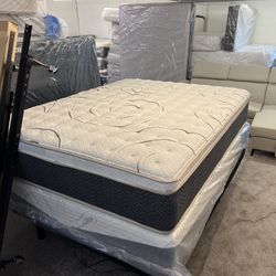 Mattress queen size pillow top.   Colchones nuevos. Pillow top.  $480. same day home delivery available. 🚚. Entrega a domicilio disponible.          