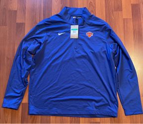 Men’s Nike New York Knicks Basketball Blue Pullover - Size XL with tags