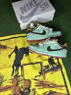 SB Dunk Rodeo