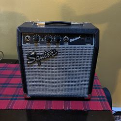 Squier Sidekick Guitar Amp