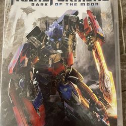 TRANSFORMERS: DARK OF THE MOON (DVD)