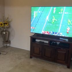 55 Inch Smart Samsung TV