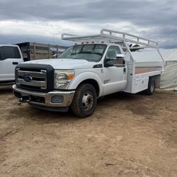 2012 FORD F350 FLATBED WITH RACK