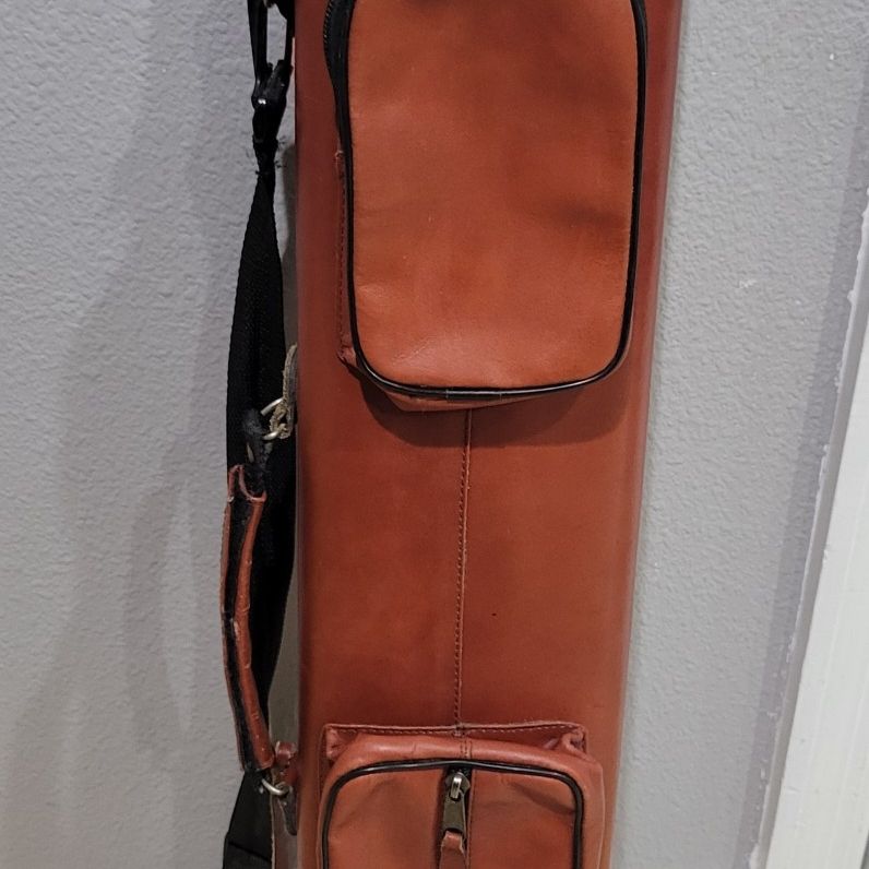 Vtg Bentley Pool 2X4 Cue Case Fully Functional for Sale in Oakland