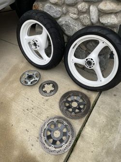 18” Wheels with Tires Off 1988 Suzuki Gsxr 1100