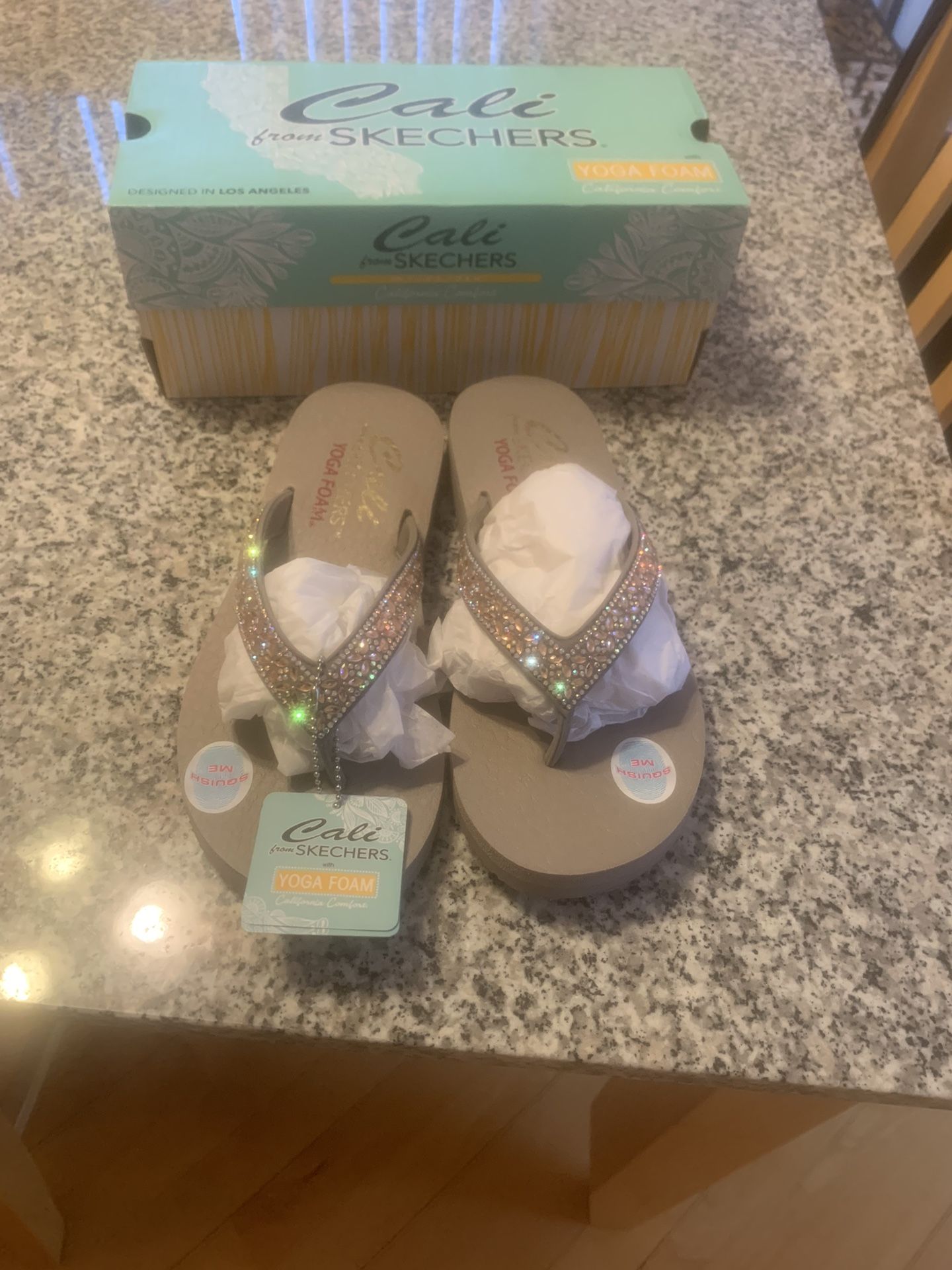 Womens Cali Sketchers brand new