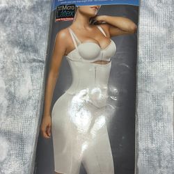 DIANE FAJA BODY A LA RODILLA LÁTEX size38 (beige)