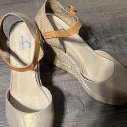 Size 8 Shoes In Bulk 