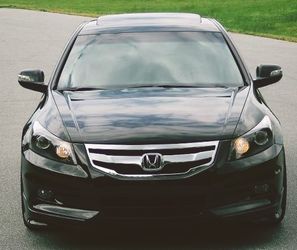 Air conditioning 2008 Honda Accord rear brakes