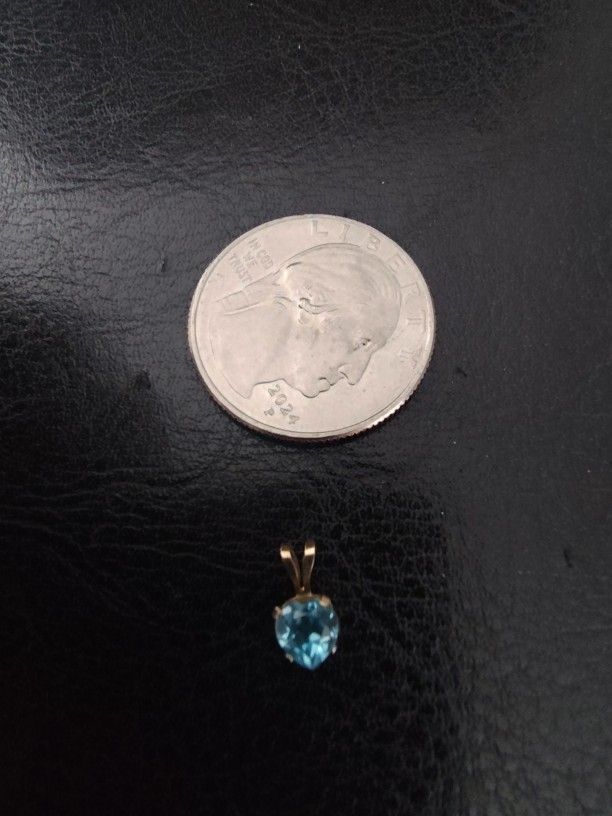 10k Gold Pendant With Blue Stone