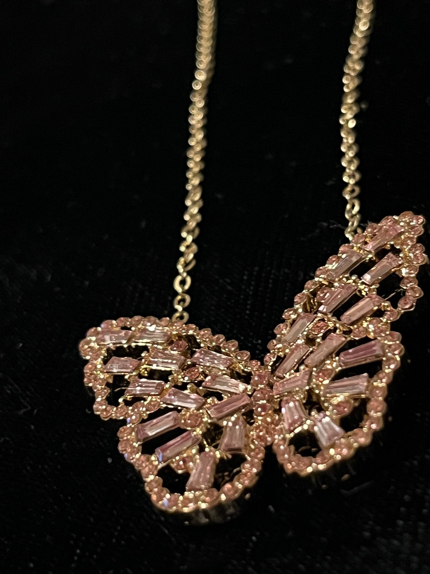 Pink Rhinestone Butterfly Pendant In Rose Gold Colored Chain Necklace $20