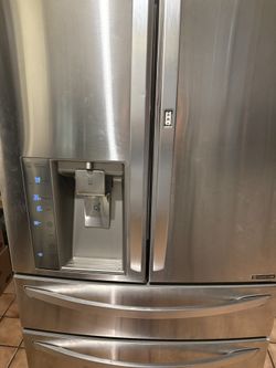LG refrigerator