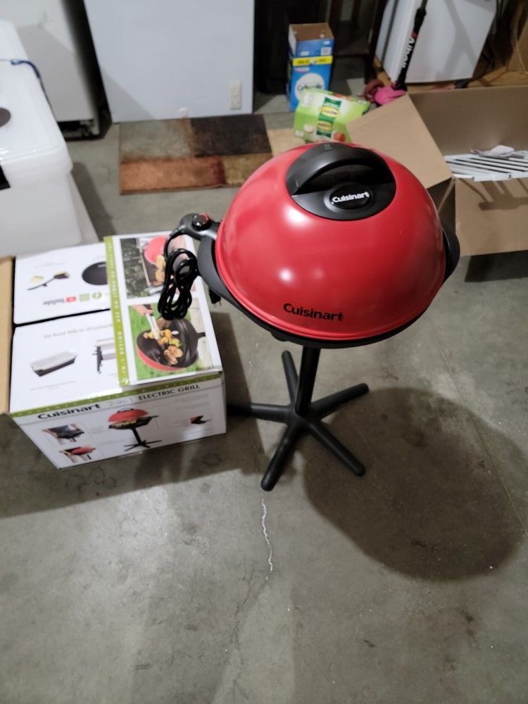 New! Cuisinart CEG-115 2-in-1 Outdoor Electric Grill, 240 sq. inch Cooking Space