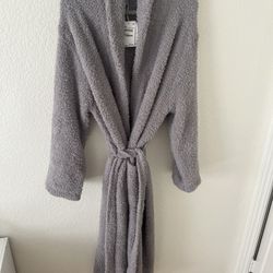 Barefoot dreams Cozy Chic Adult Robe Size 2