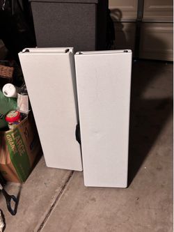 6’ folding benches