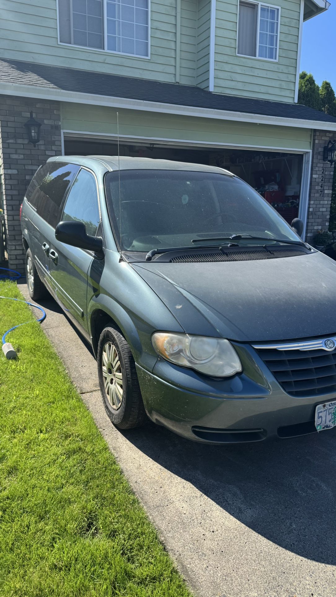 2006 Chrysler Town & Country