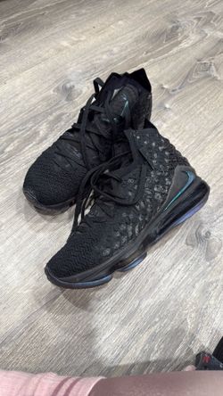 2019 Nike LeBron 17 EP 'Global Currency'