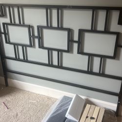 Black Metal Full Bed