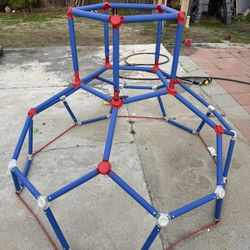 Dome Climber 