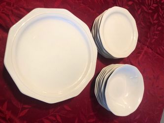 White Dish Set (6) (home trends)