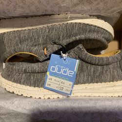 Easter, Hey Dude size 5 youth or 6 in Womens